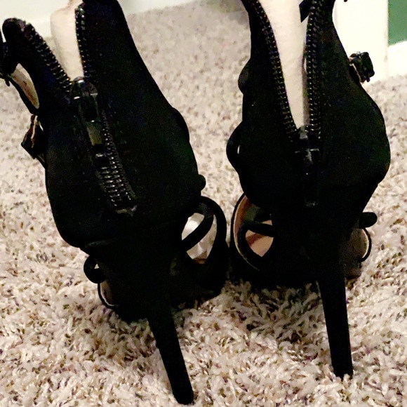 Suede pumps - Picture 2 of 2